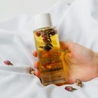 Rose Gold, obnavljajuće i revitalizirajuće ulje za tijelo s noćurkom - Thumbnail Image 8