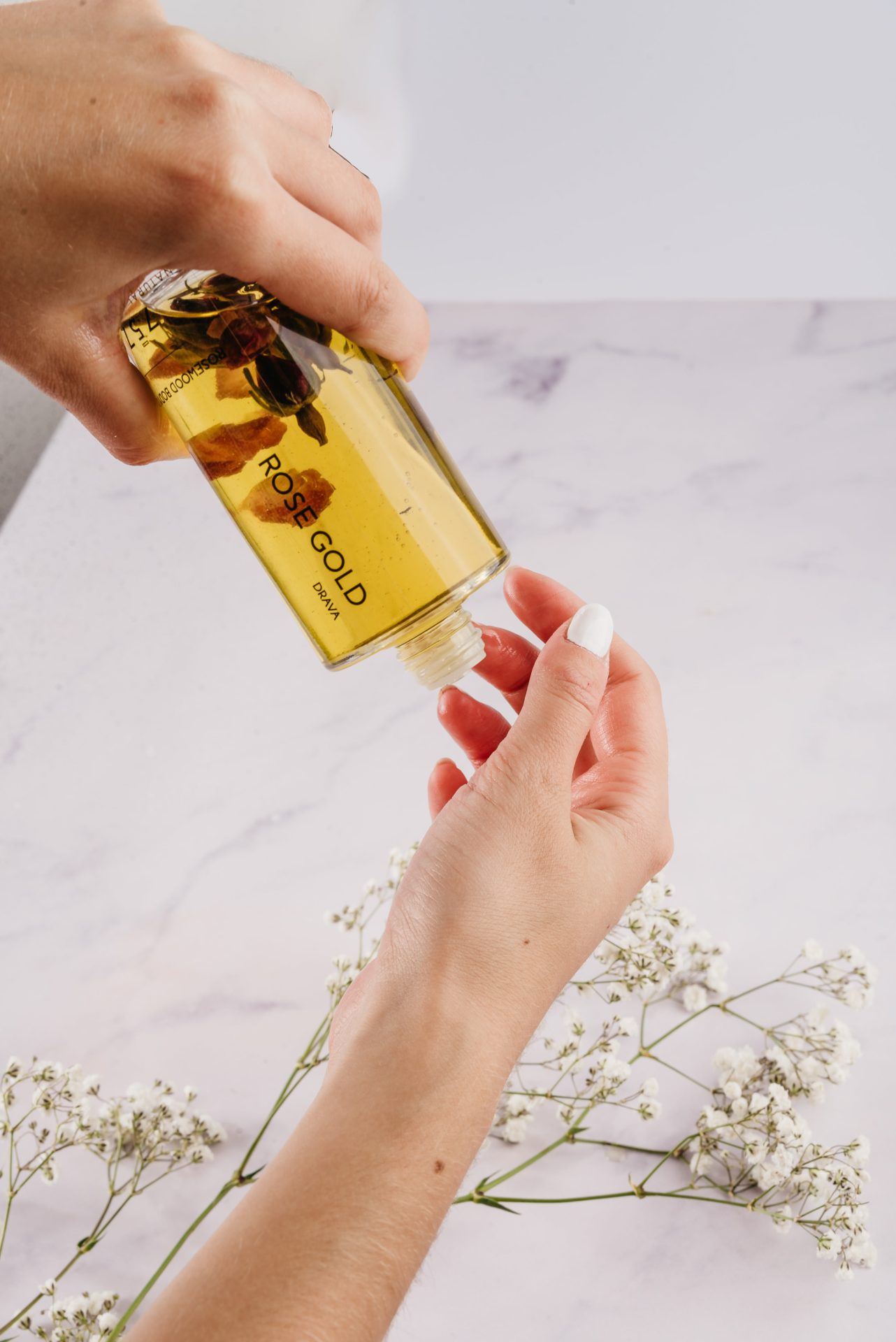 Rose Gold, obnavljajuće i revitalizirajuće ulje za tijelo s noćurkom - Slika 7