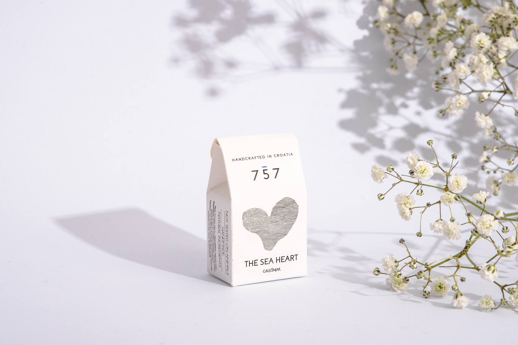 The Sea Heart, a refreshing natural soap with a citrus note - Image 6