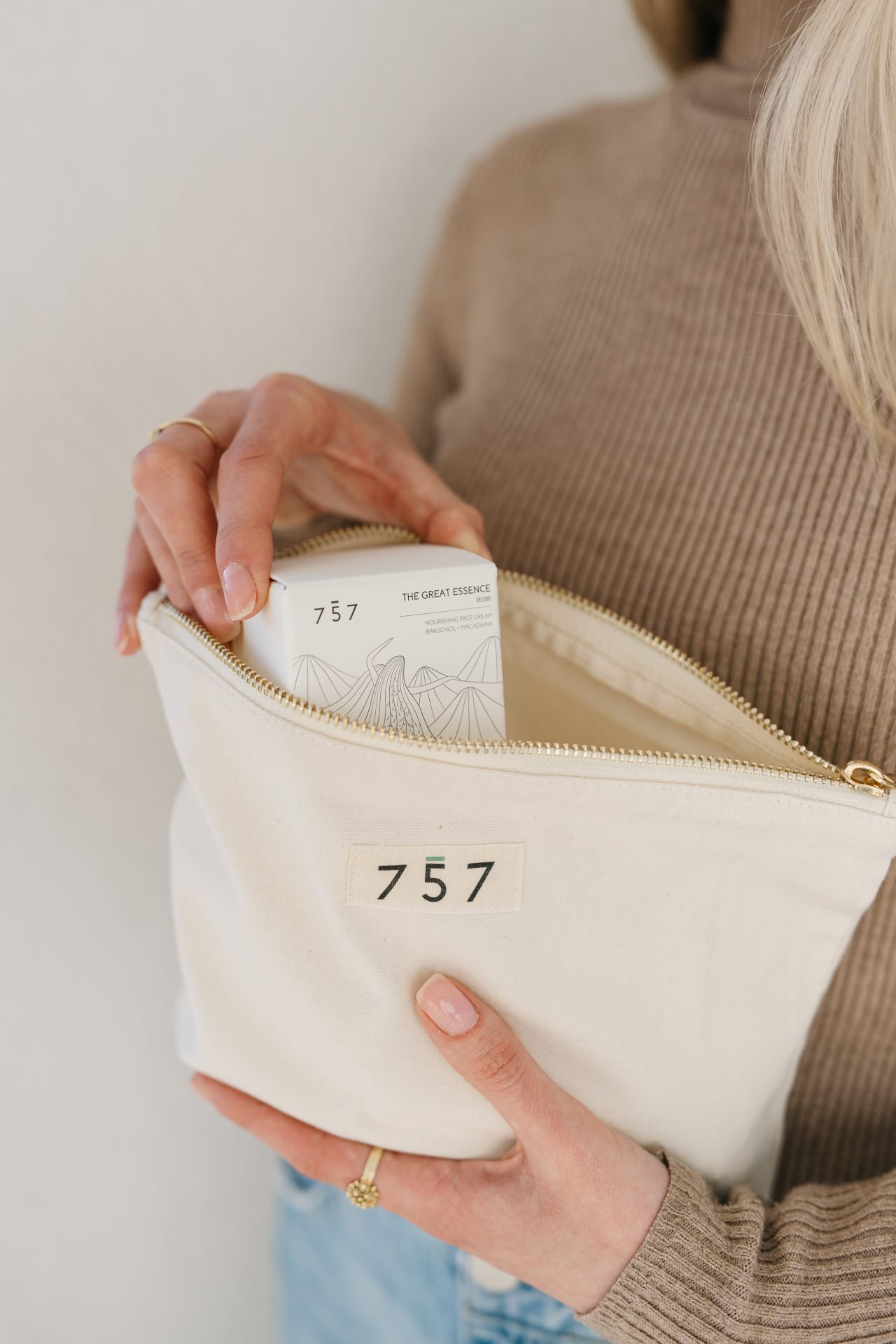 Cotton cosmetic bag – 757 - Image 8